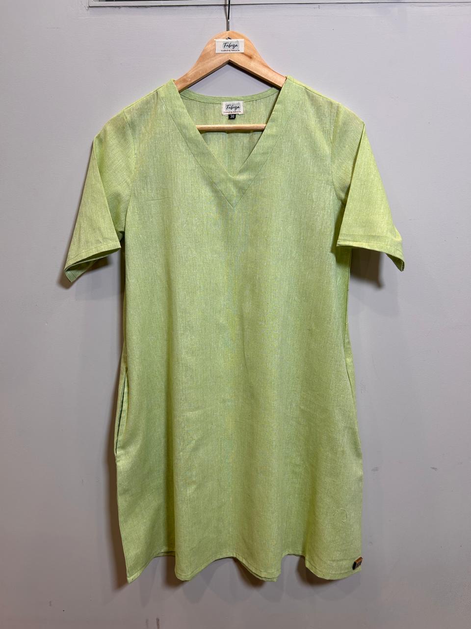 T-shirt dress w/pockets